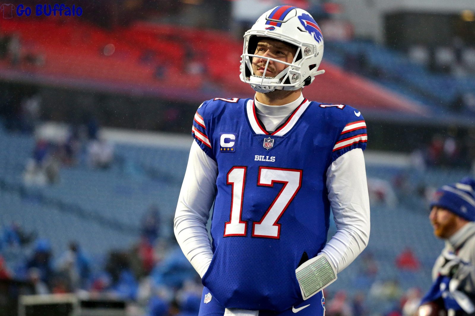 ORCHARD PARK, NEW YORK - DECEMBER 11: Josh Allen #17 of the Buffalo Bills warms up prior to a game against the New York Jets at Highmark Stadium on December 11, 2022 in Orchard Park, New York. (Photo by Joshua Bessex/Getty Images)